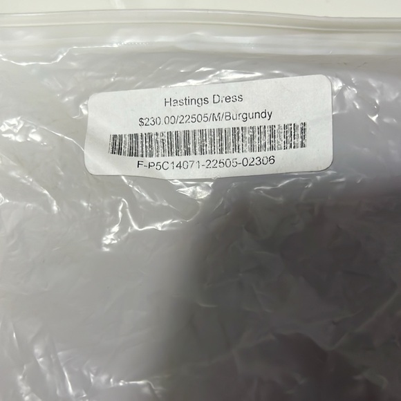 Park & Fifth Hastings Dress in Burgundy- Medium - Picture 10 of 11